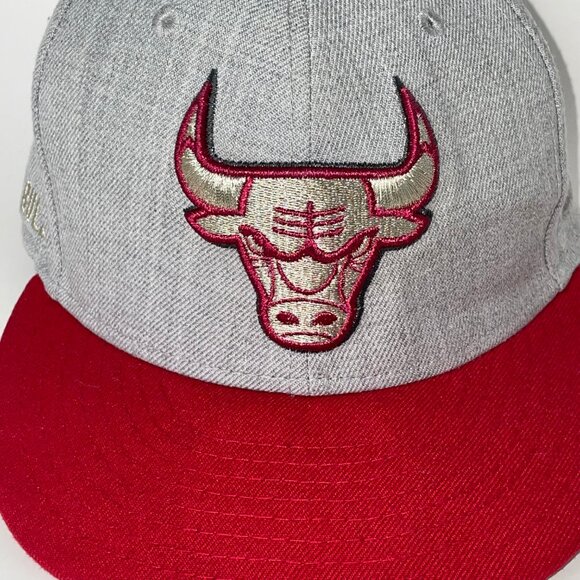 New Era 9fifty Chicago Bulls Snapback Hat Red Gold Gray Cap Logo - Picture 5 of 10